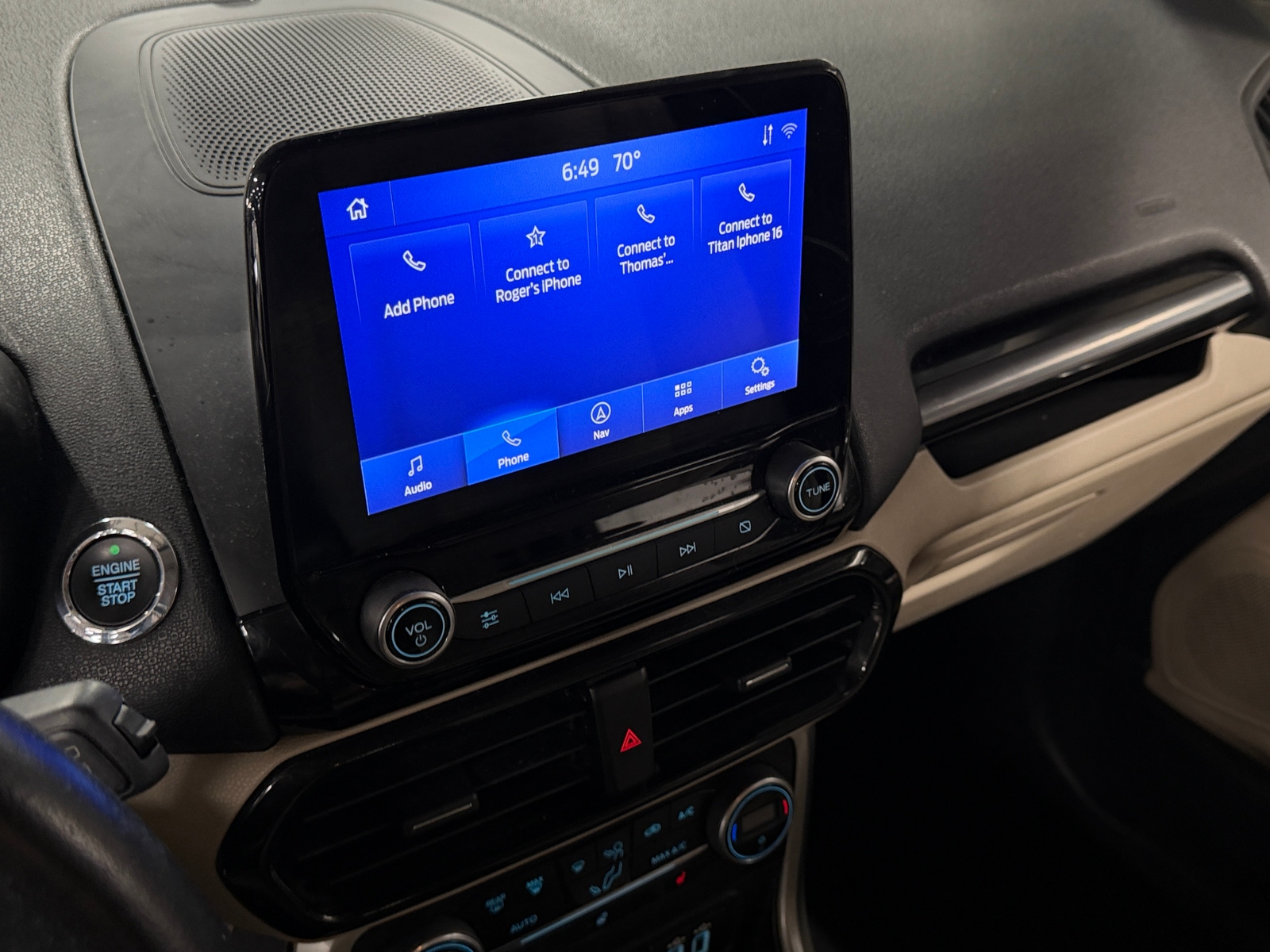 Thumbnail: 2020 Ford EcoSport - 3