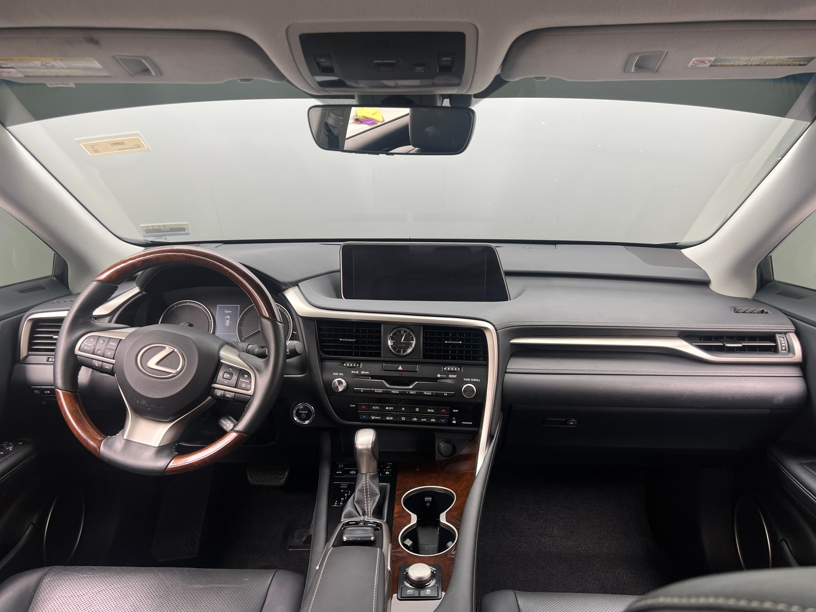 Thumbnail: 2019 Lexus RX - 3