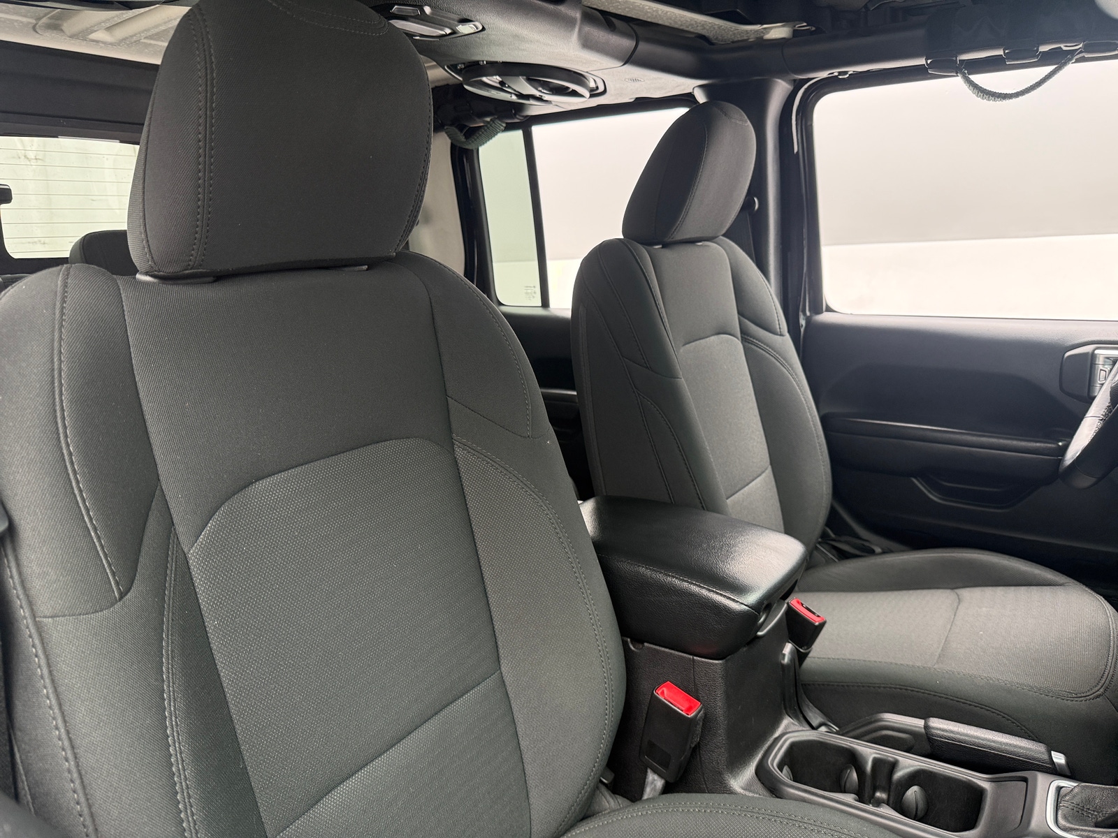 Thumbnail: 2021 Jeep Gladiator - 2