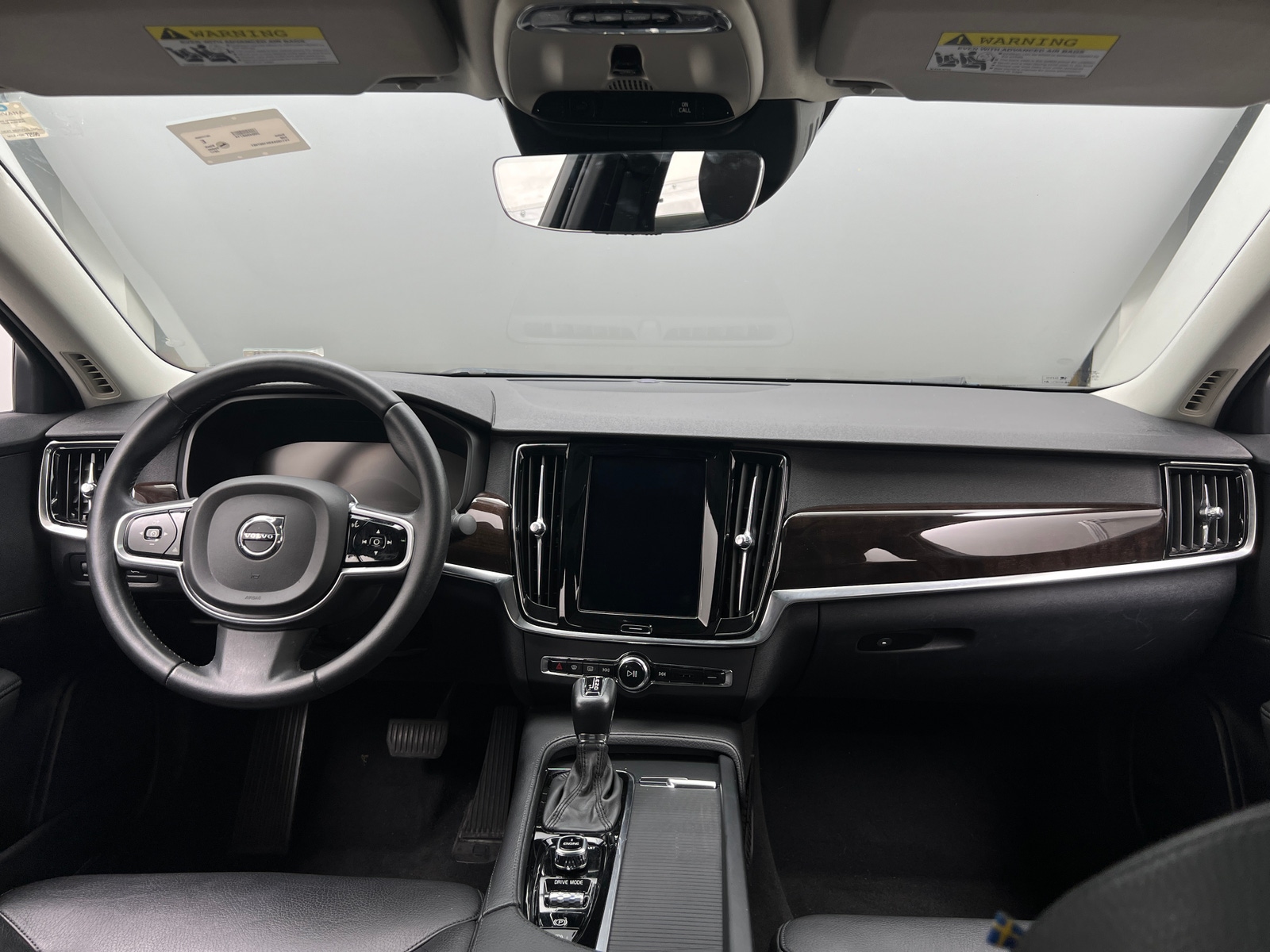 Thumbnail: 2017 Volvo S90 - 2