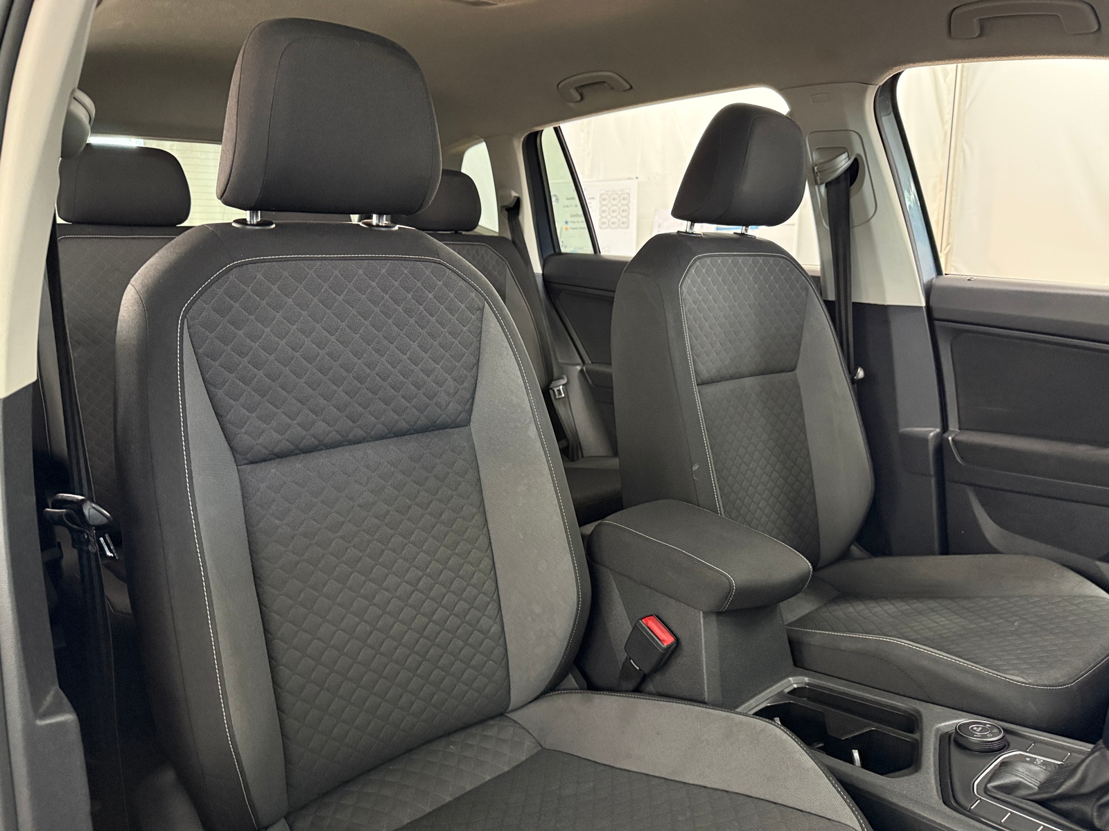 Thumbnail: 2021 Volkswagen Tiguan - 2