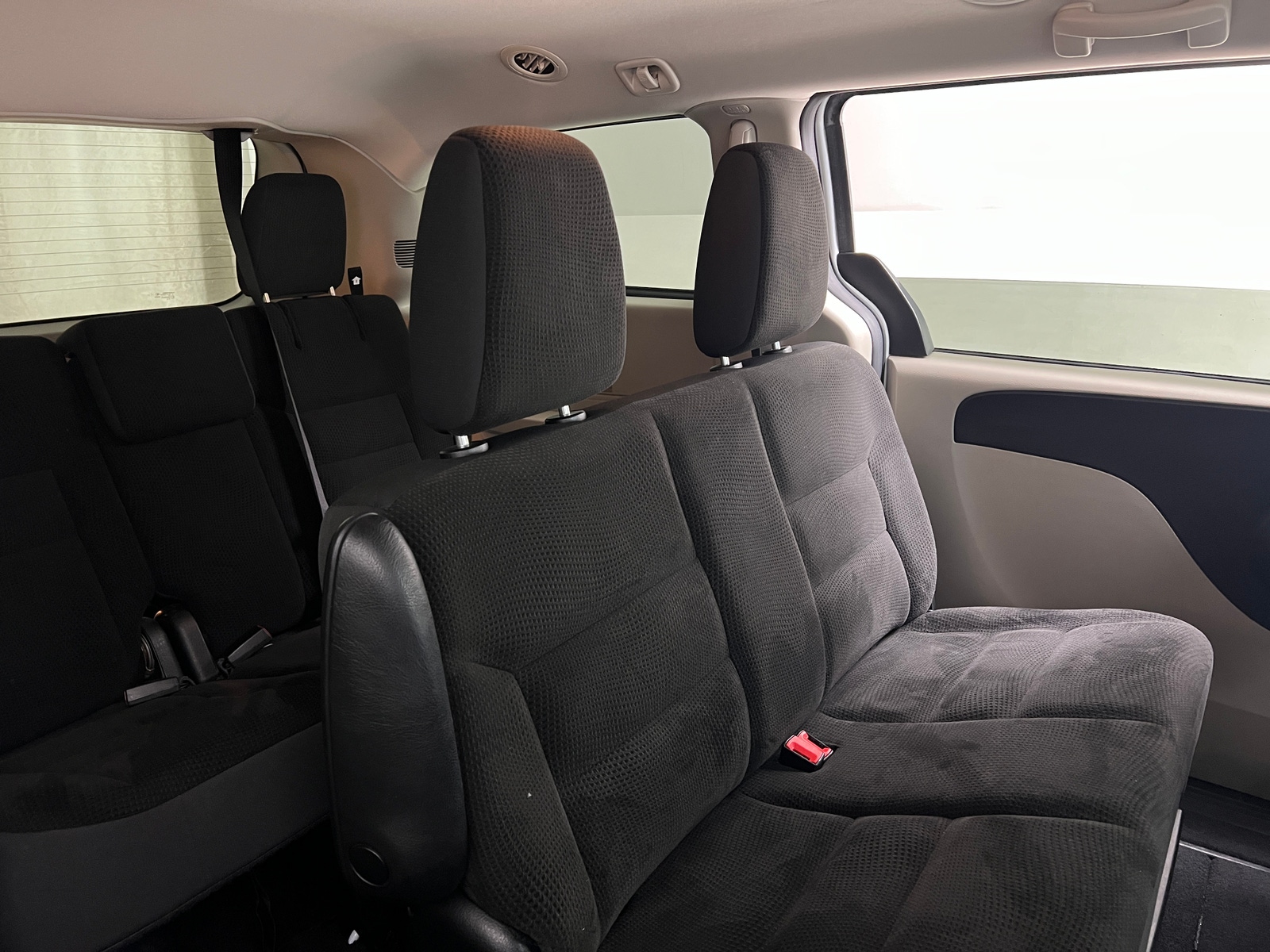 Thumbnail: 2018 Dodge Grand Caravan - 6