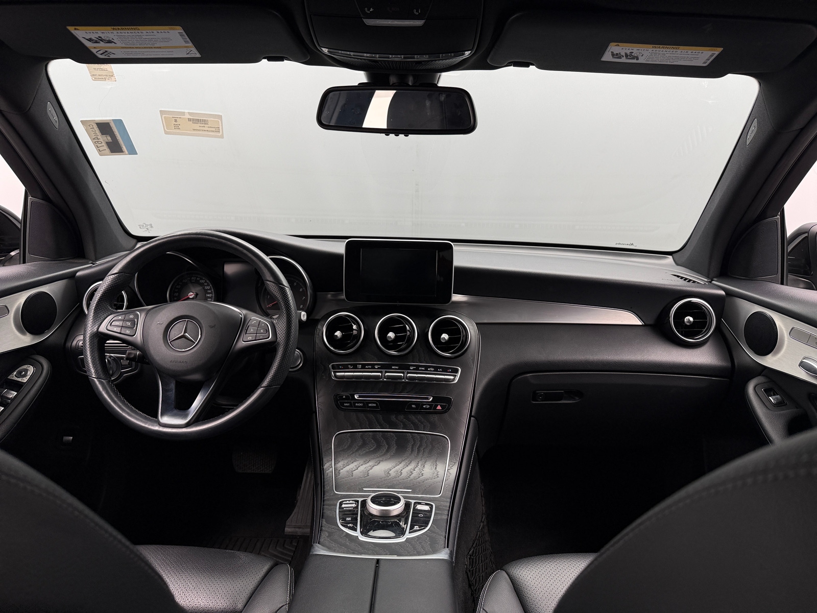 Thumbnail: 2019 Mercedes-Benz GLC - 2