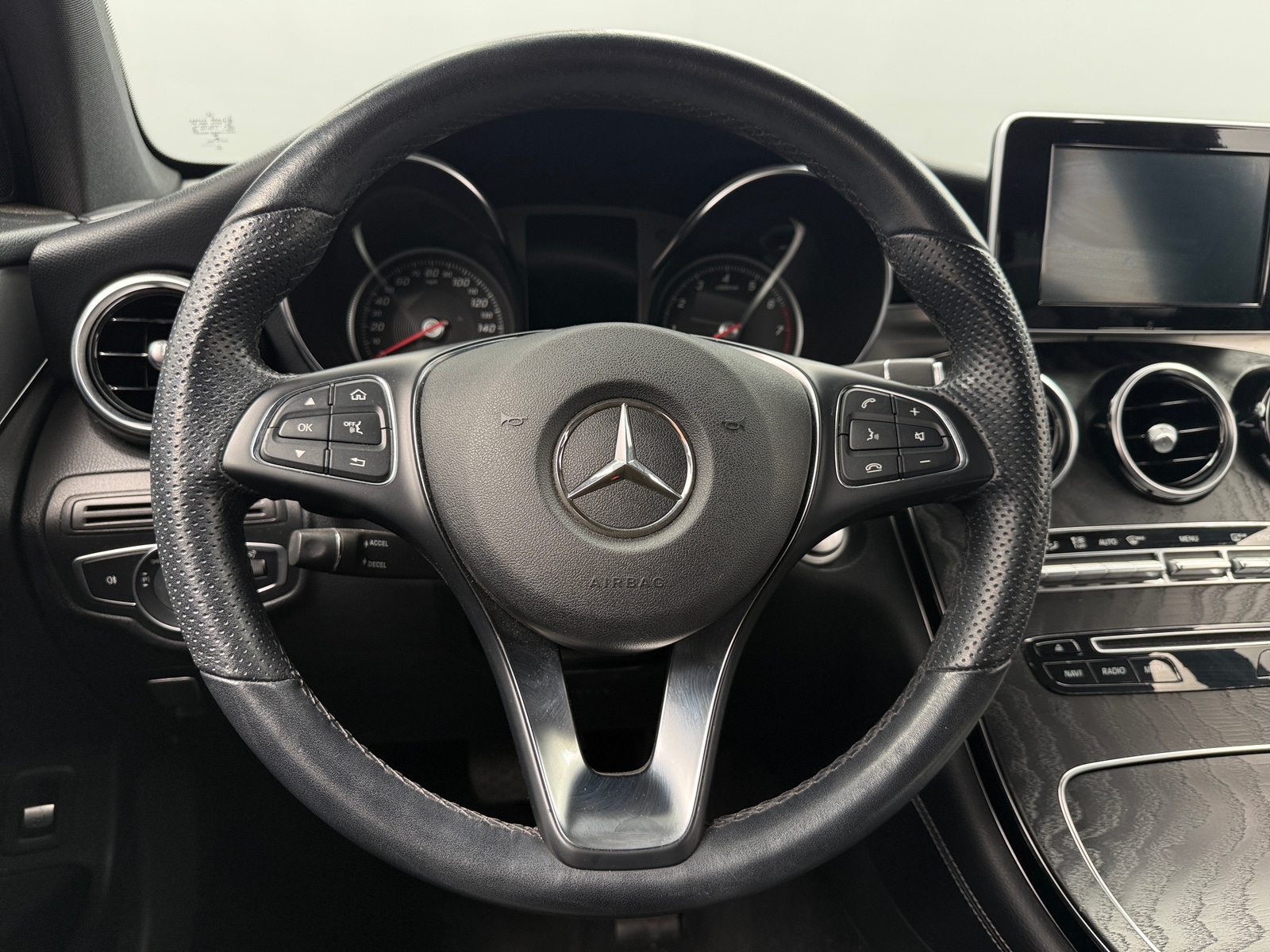 Thumbnail: 2019 Mercedes-Benz GLC - 4
