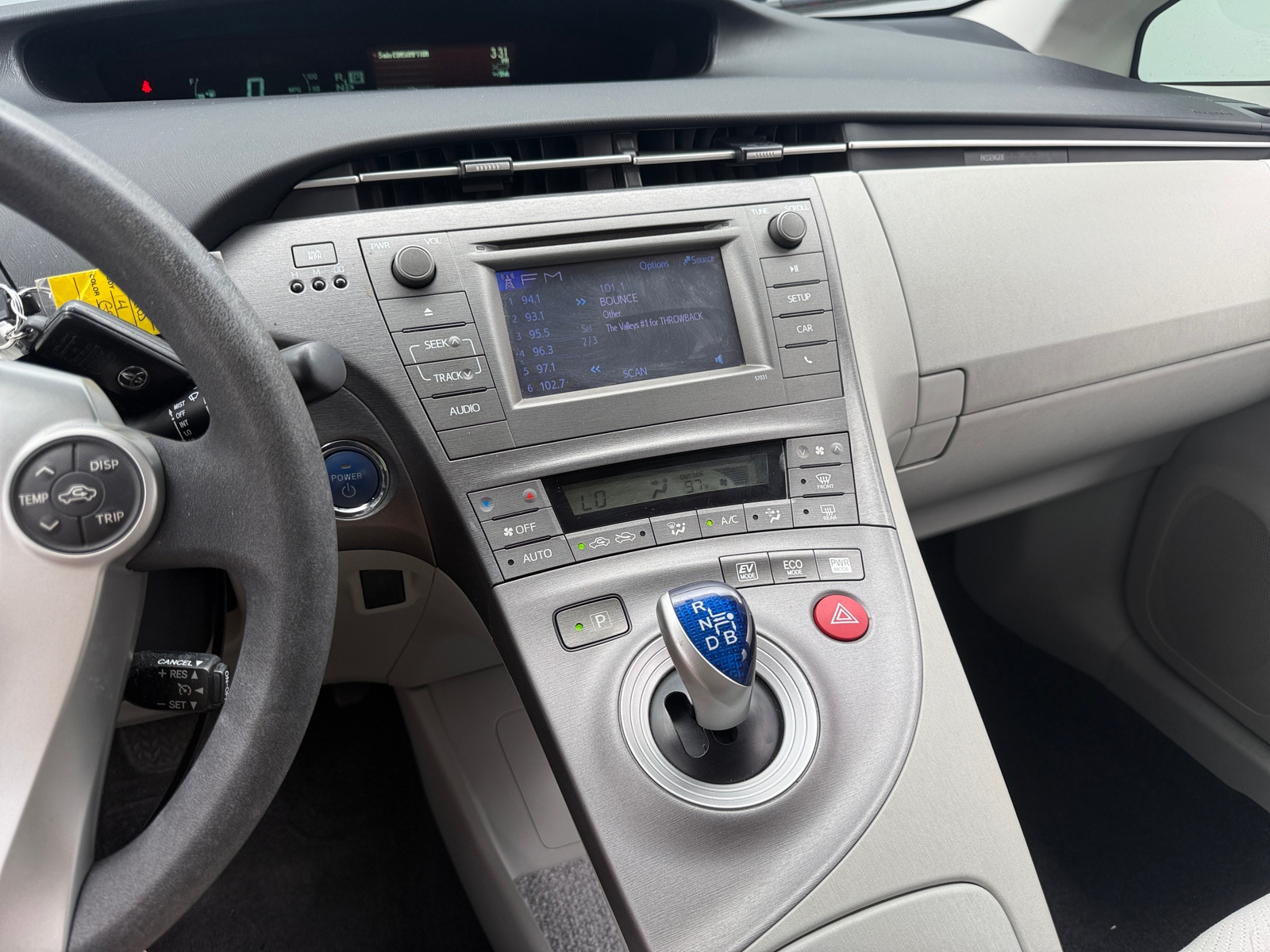 Thumbnail: 2013 Toyota Prius - 4