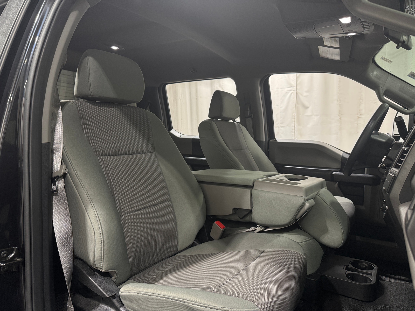 Thumbnail: 2019 Ford Econoline - 2