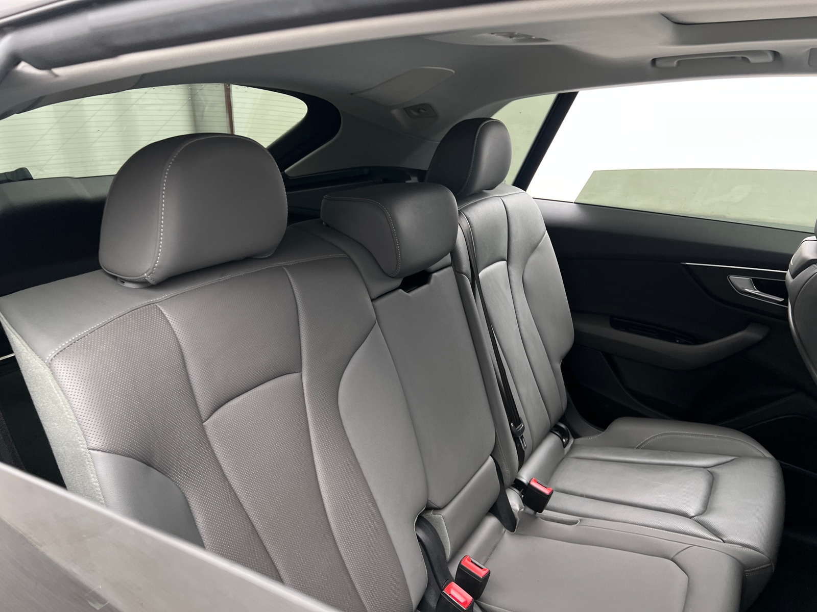 Thumbnail: 2019 Audi Q8 - 5