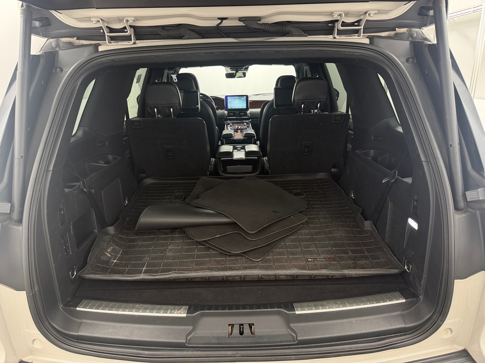 Thumbnail: 2019 Lincoln Navigator - 6