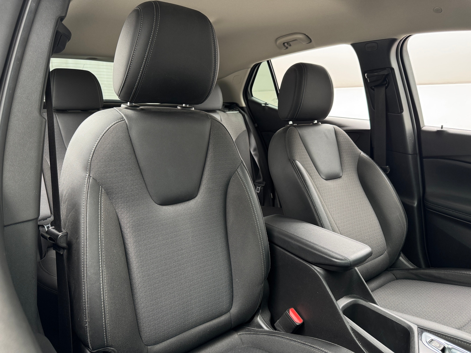 Thumbnail: 2023 Buick Encore GX - 2