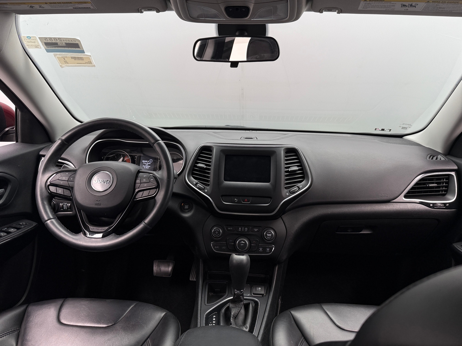 Thumbnail: 2019 Jeep Cherokee - 3