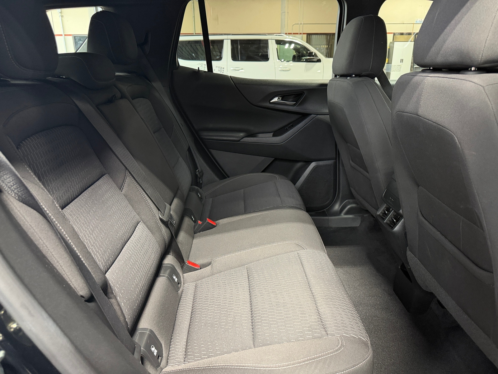 Thumbnail: 2025 Chevrolet Equinox - 6