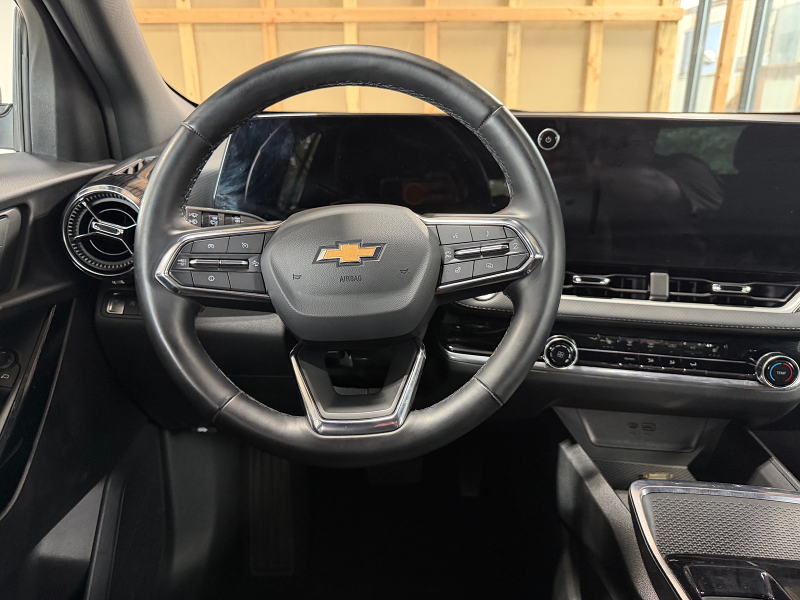 Thumbnail: 2025 Chevrolet Equinox - 5