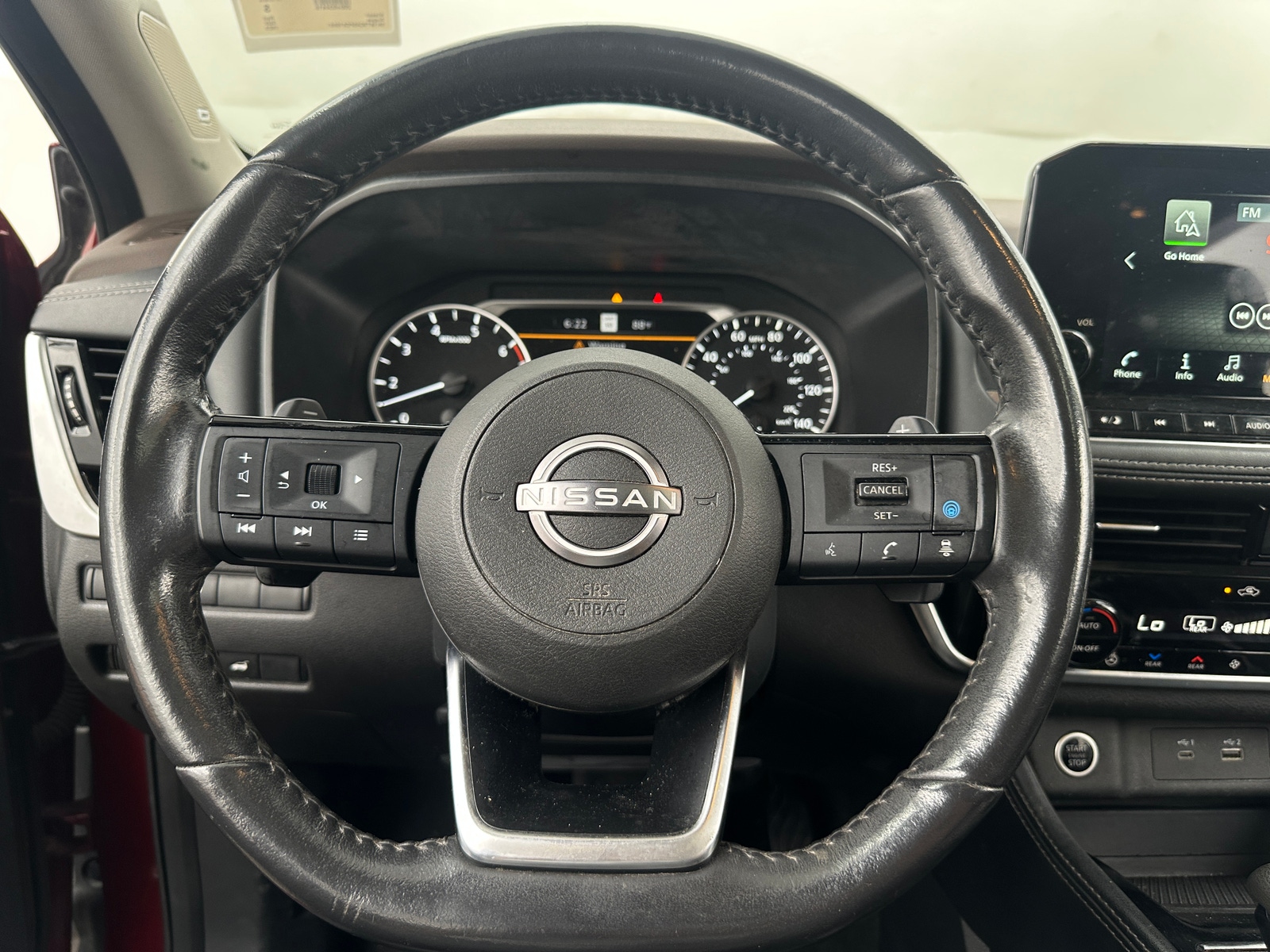 Thumbnail: 2023 Nissan Rogue - 4