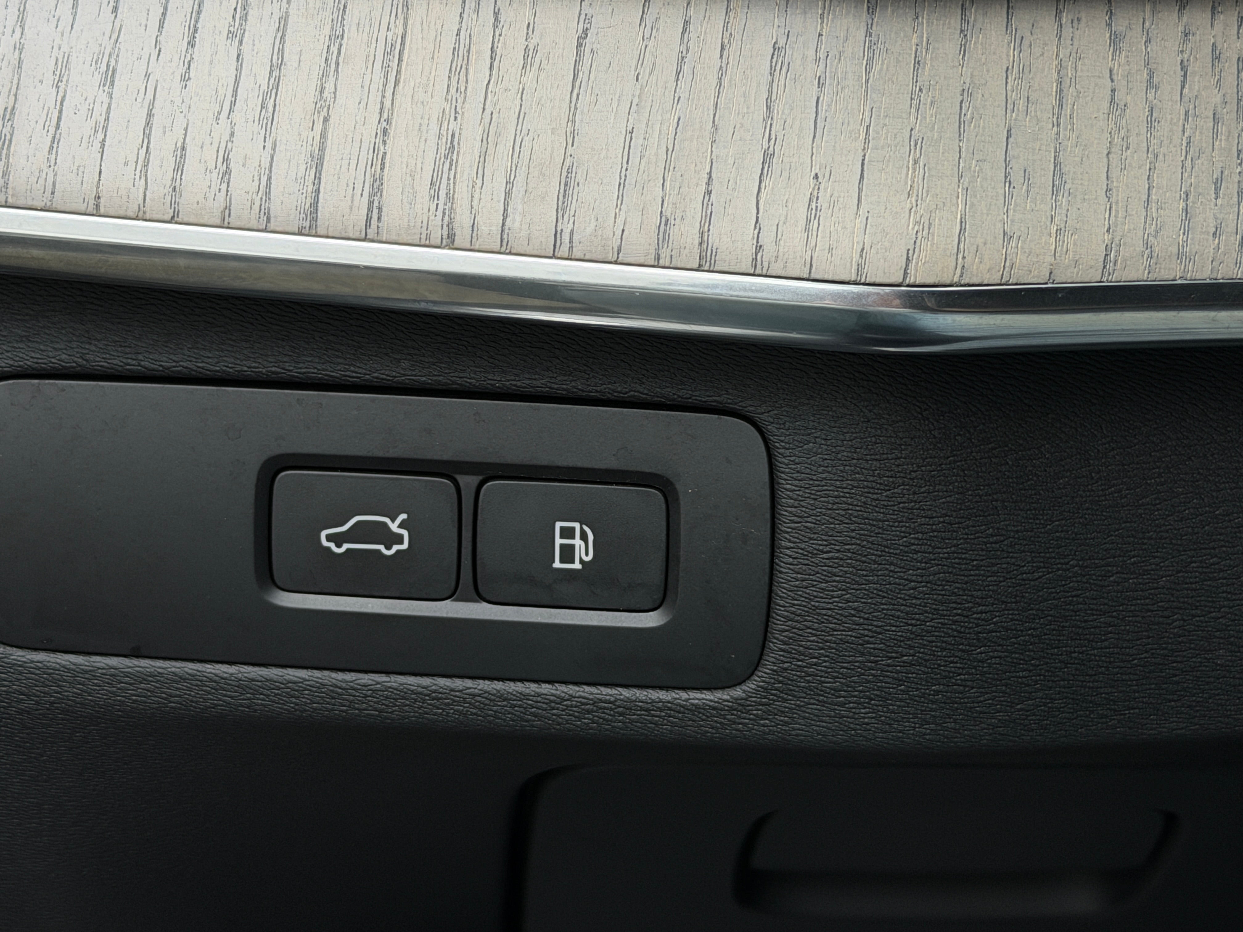2025 Volvo XC90 Ultra - Photo 11