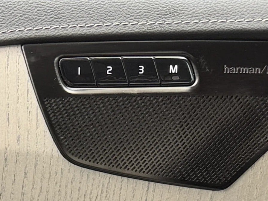 2025 Volvo XC90 Ultra - Photo 24