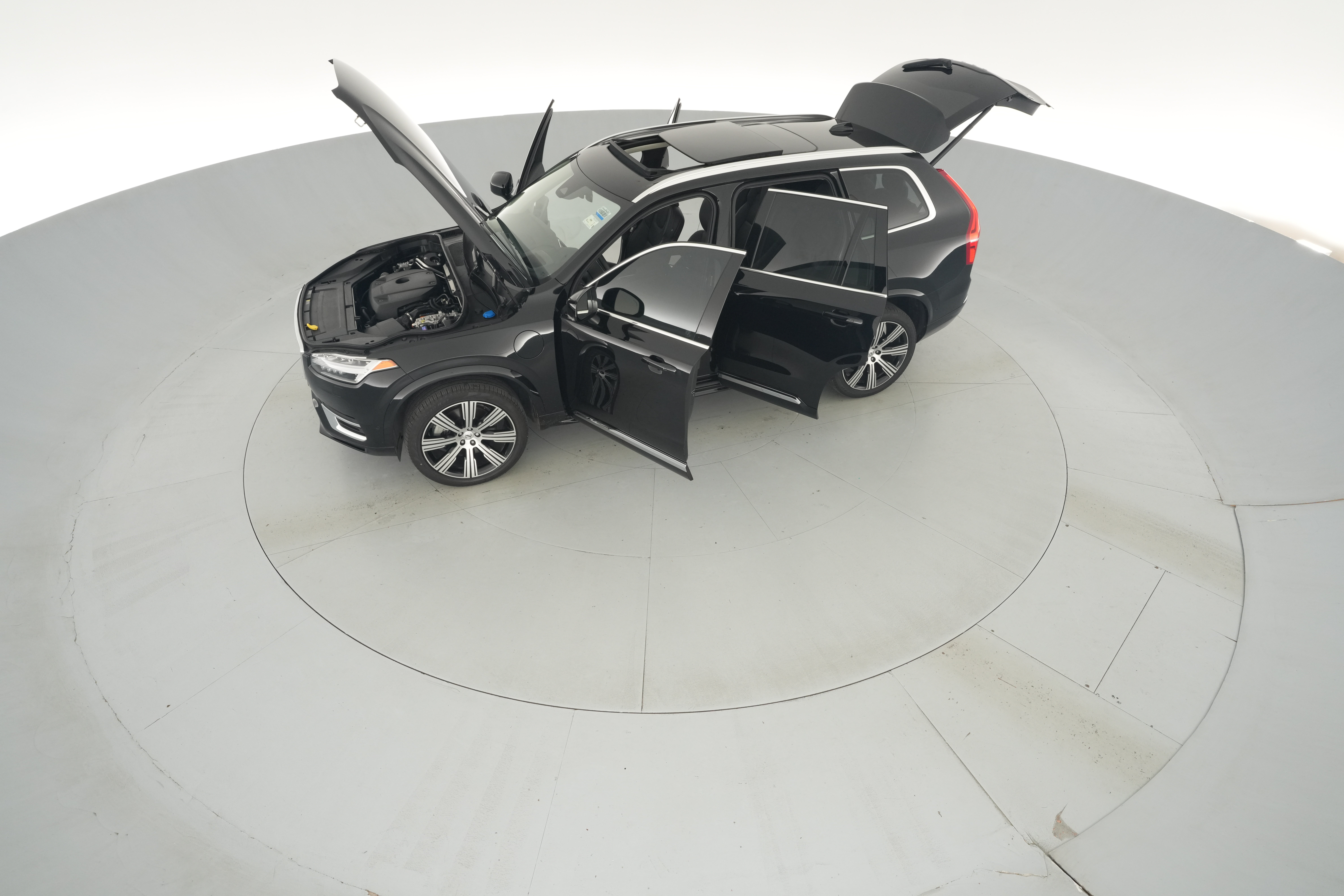 2025 Volvo XC90 Ultra - Photo 32