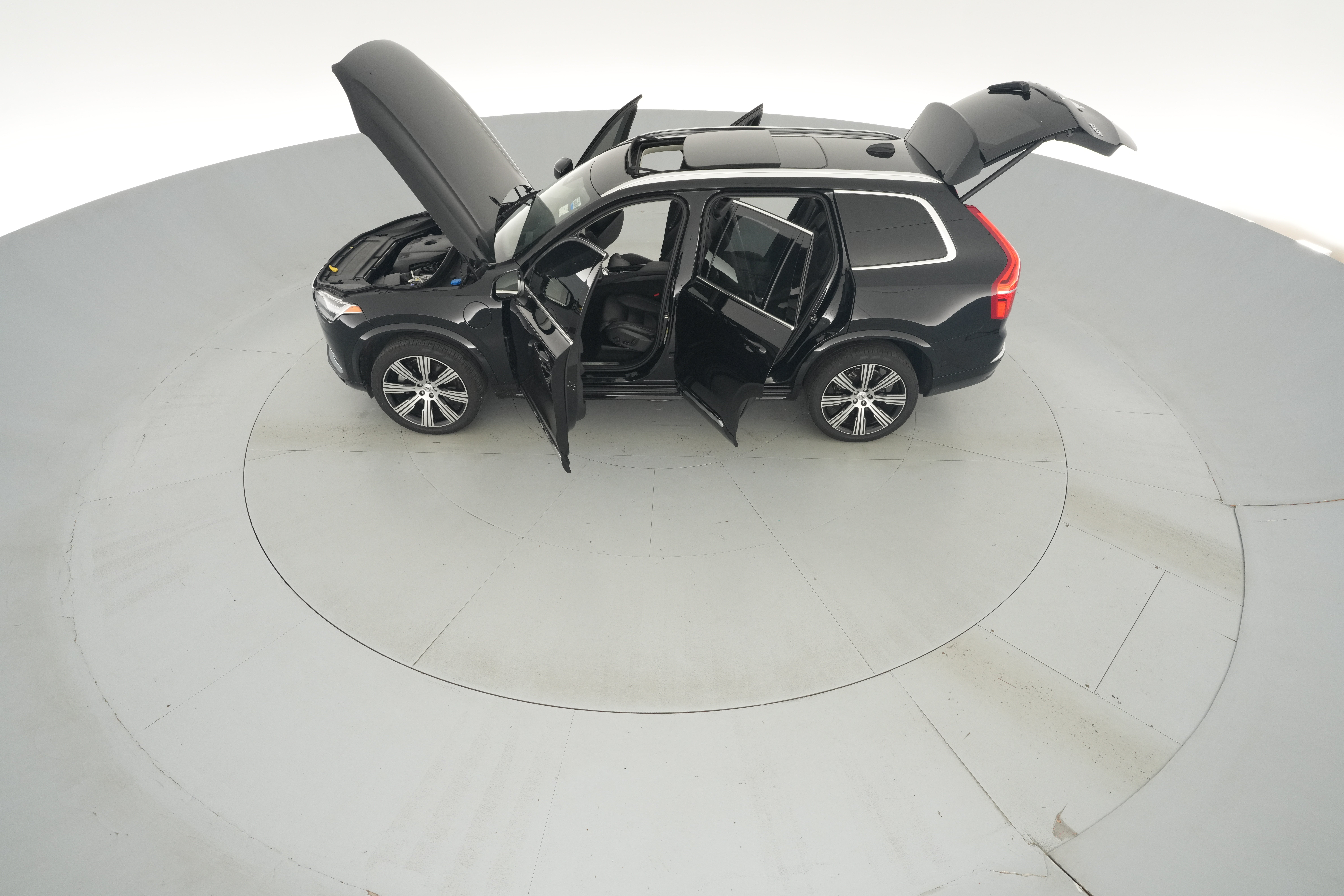 2025 Volvo XC90 Ultra - Photo 33