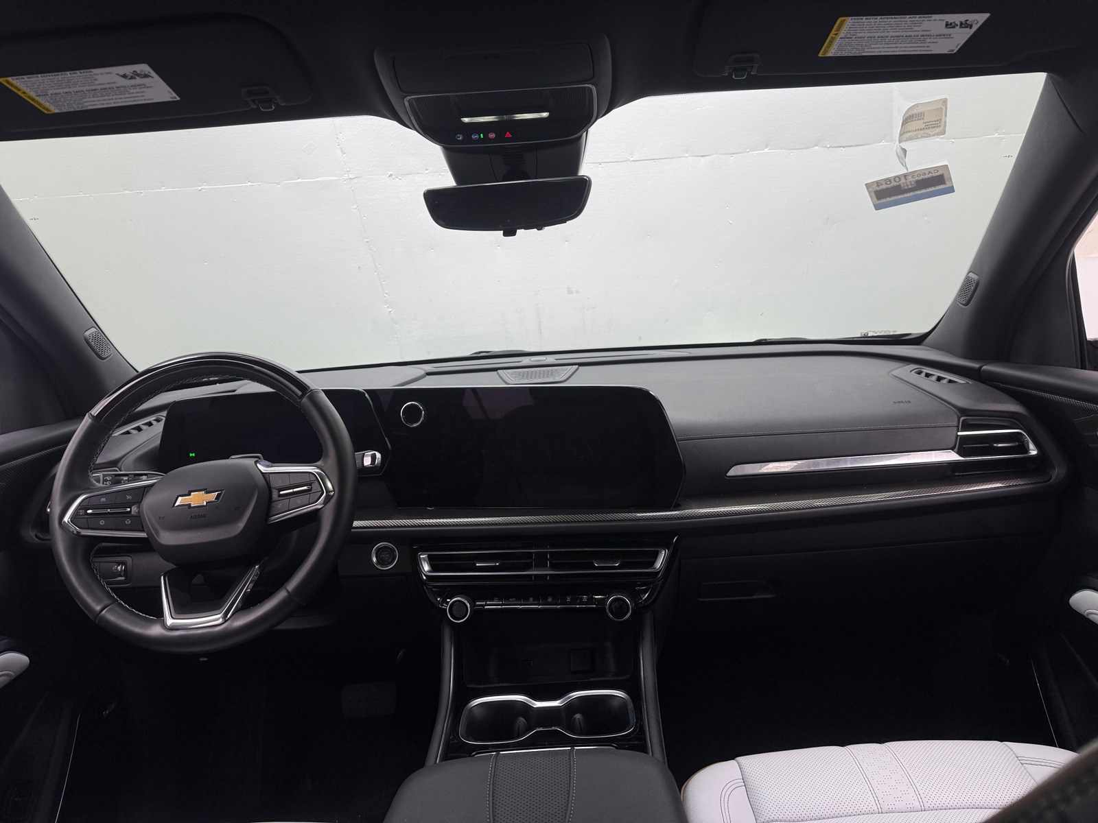 Thumbnail: 2025 Chevrolet Traverse - 2