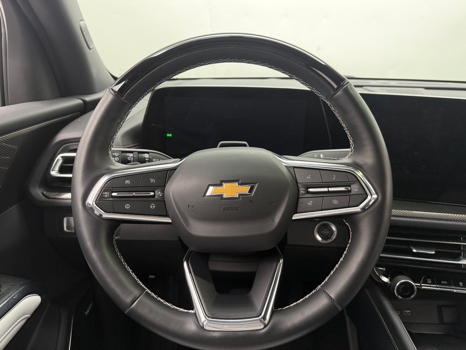 Thumbnail: 2025 Chevrolet Traverse - 4