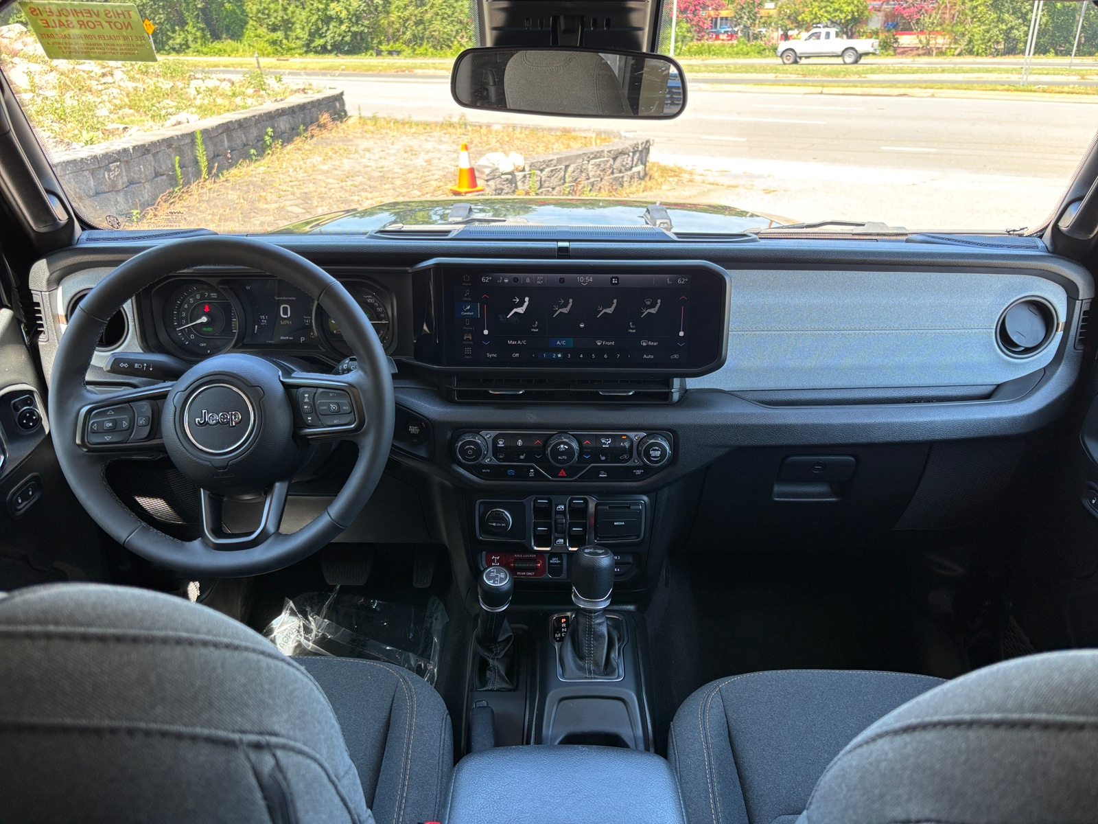 Thumbnail: 2025 Jeep Wrangler - 3