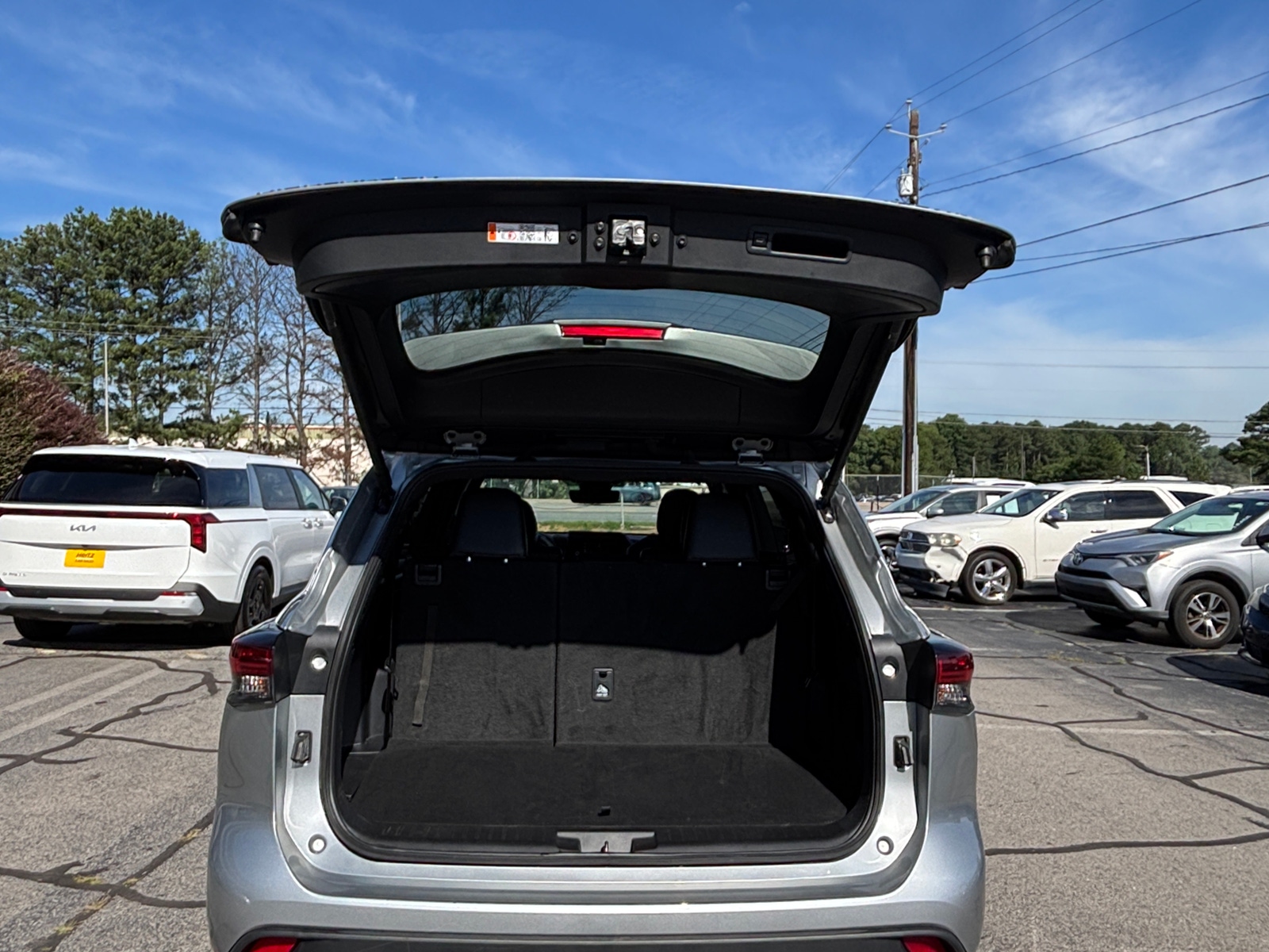 Thumbnail: 2025 Toyota Highlander - 7