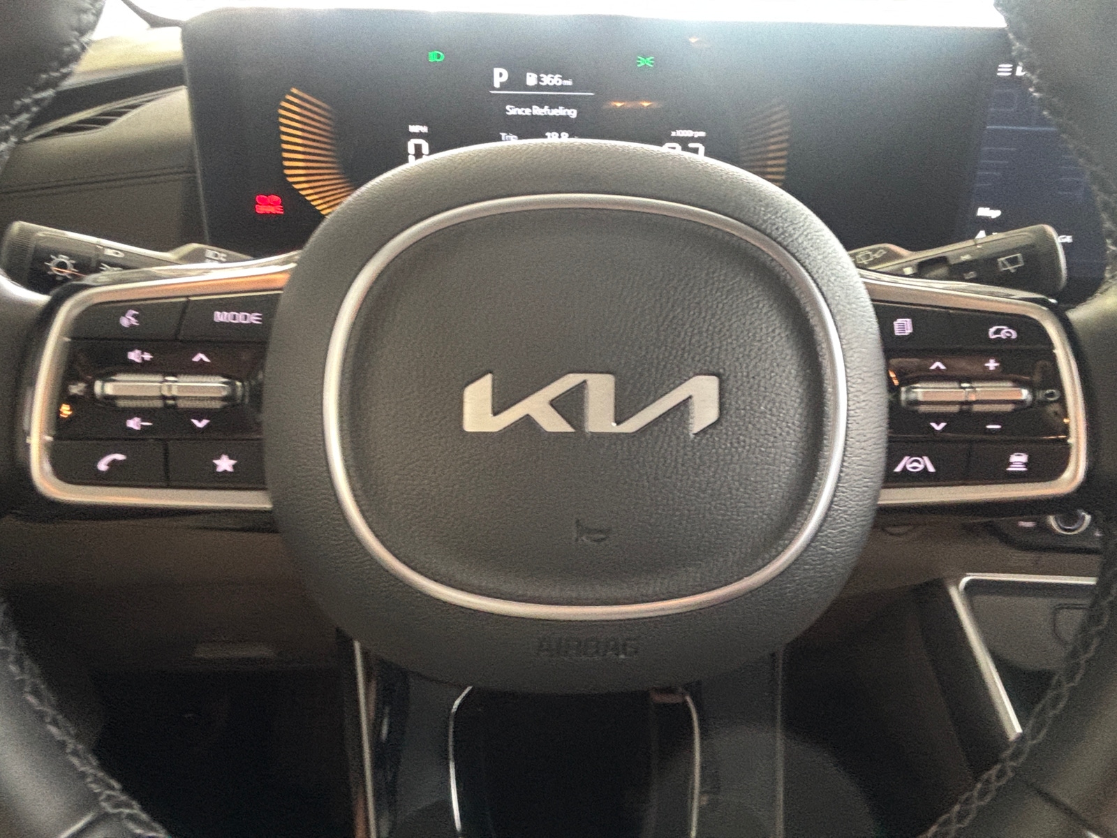 Thumbnail: 2026 Kia Carnival - 4