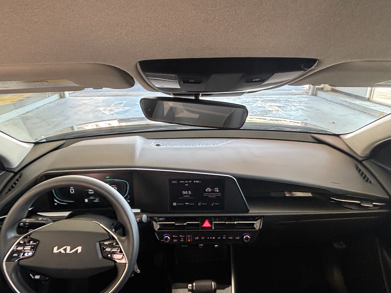 Thumbnail: 2026 Kia Niro - 3