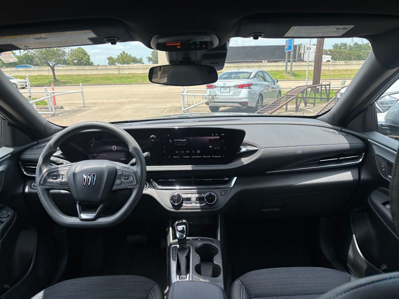 Thumbnail: 2025 Buick Envista - 3