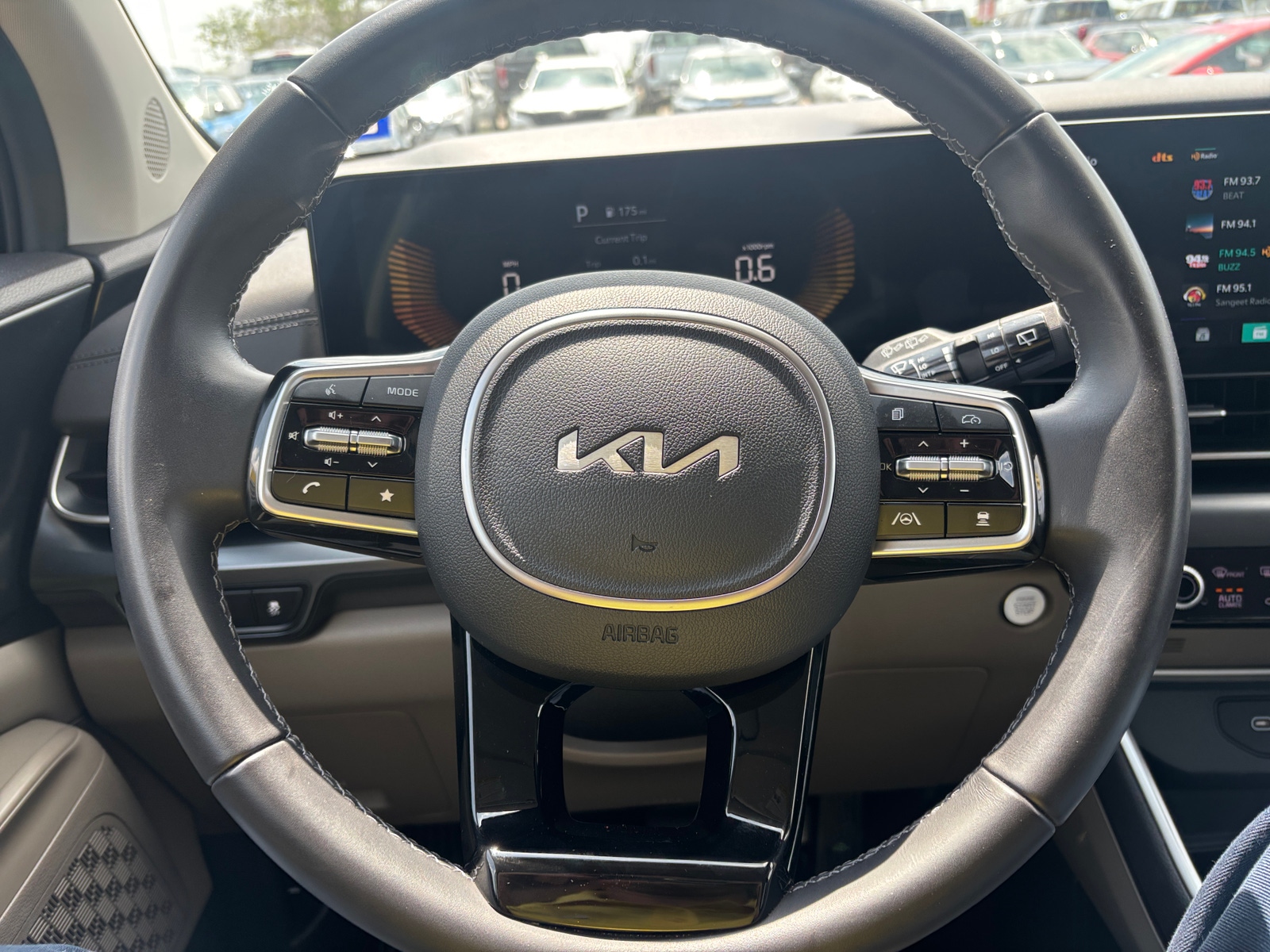 Thumbnail: 2026 Kia Carnival - 5