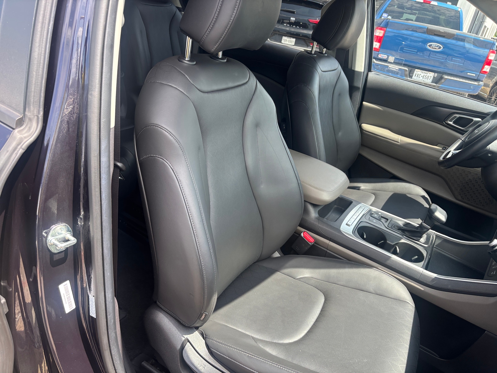 Thumbnail: 2026 Kia Carnival - 2