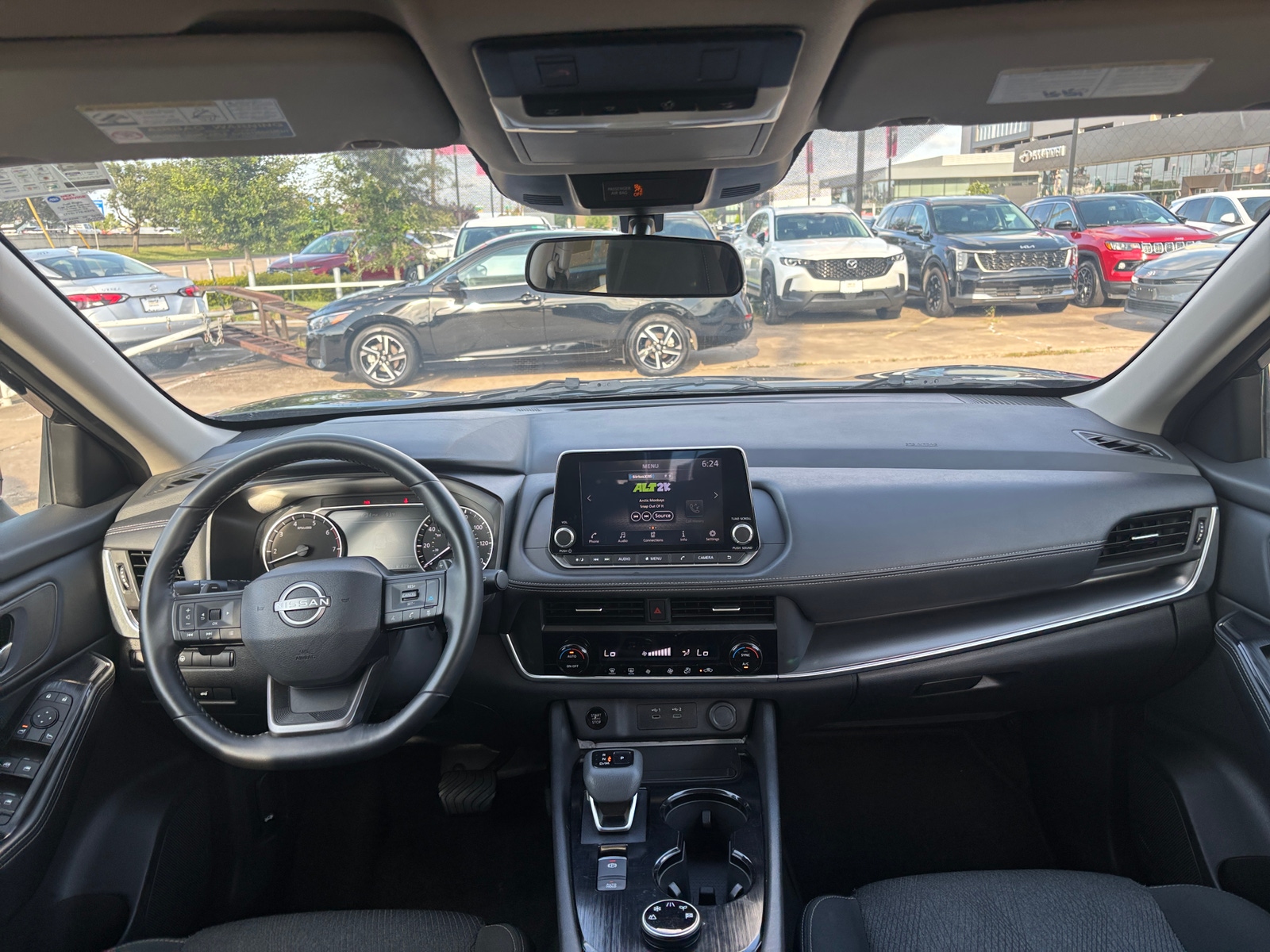 Thumbnail: 2025 Nissan Rogue - 3