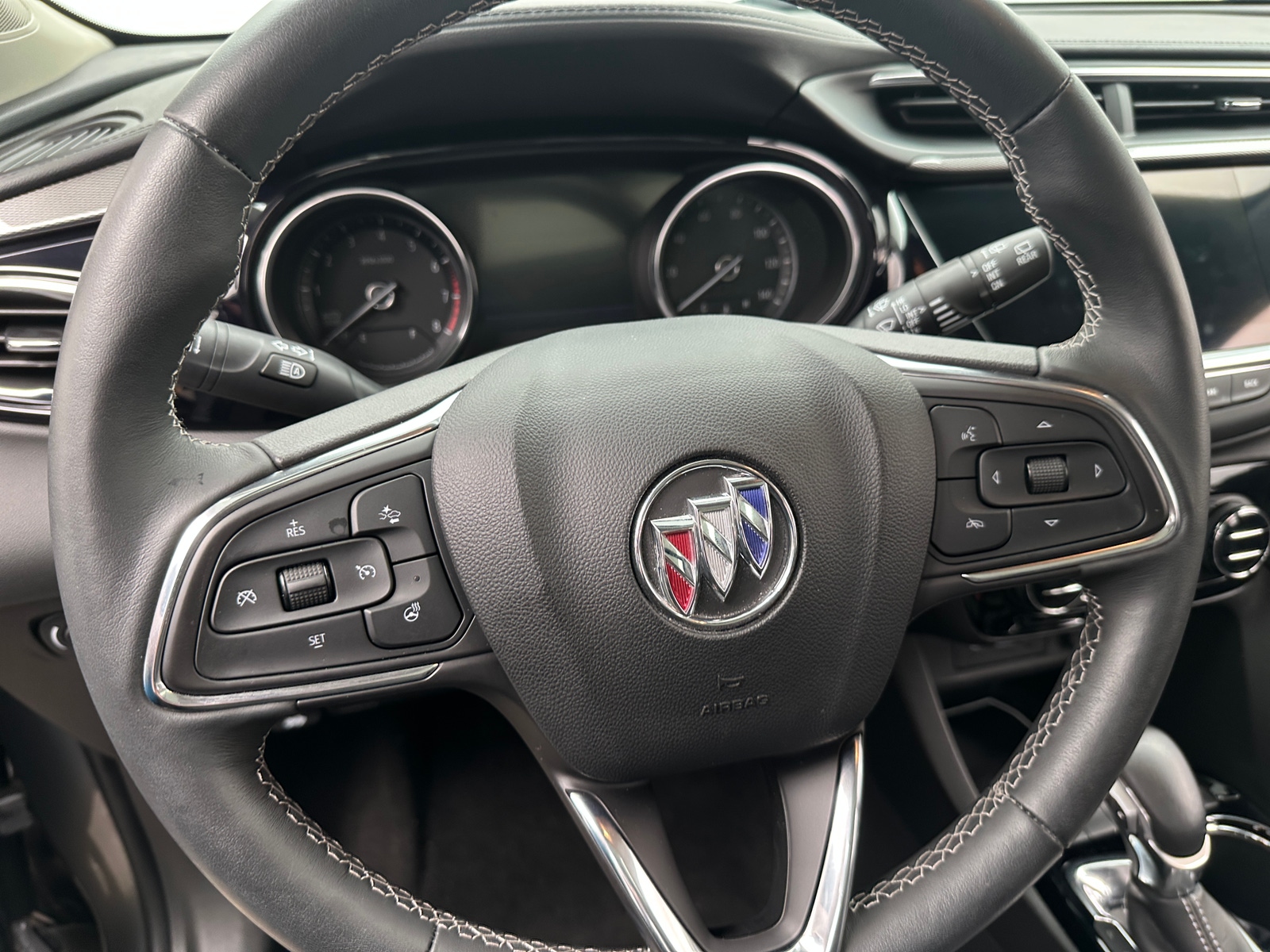 Thumbnail: 2023 Buick Encore GX - 4