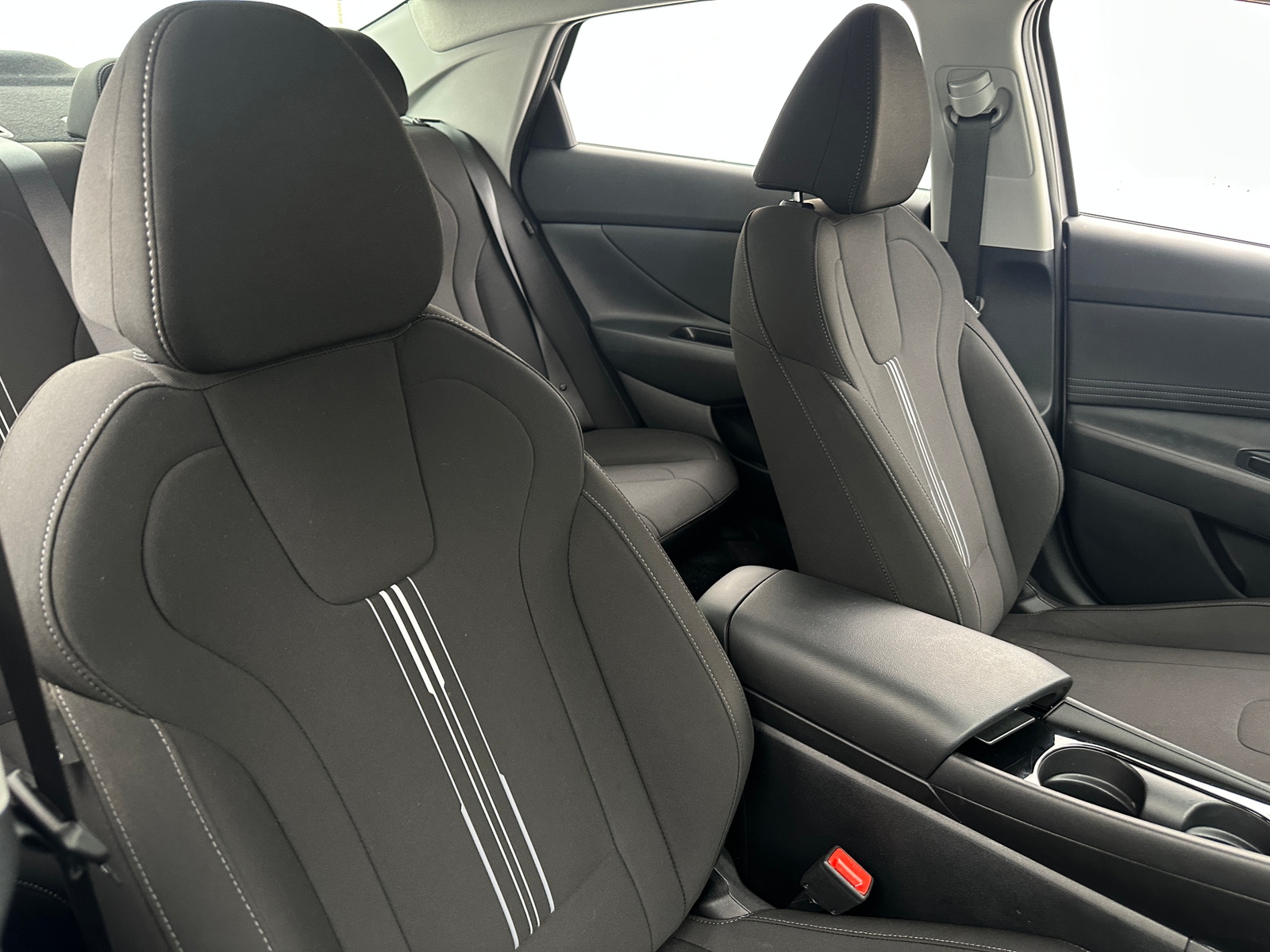 Thumbnail: 2025 Hyundai Elantra - 2