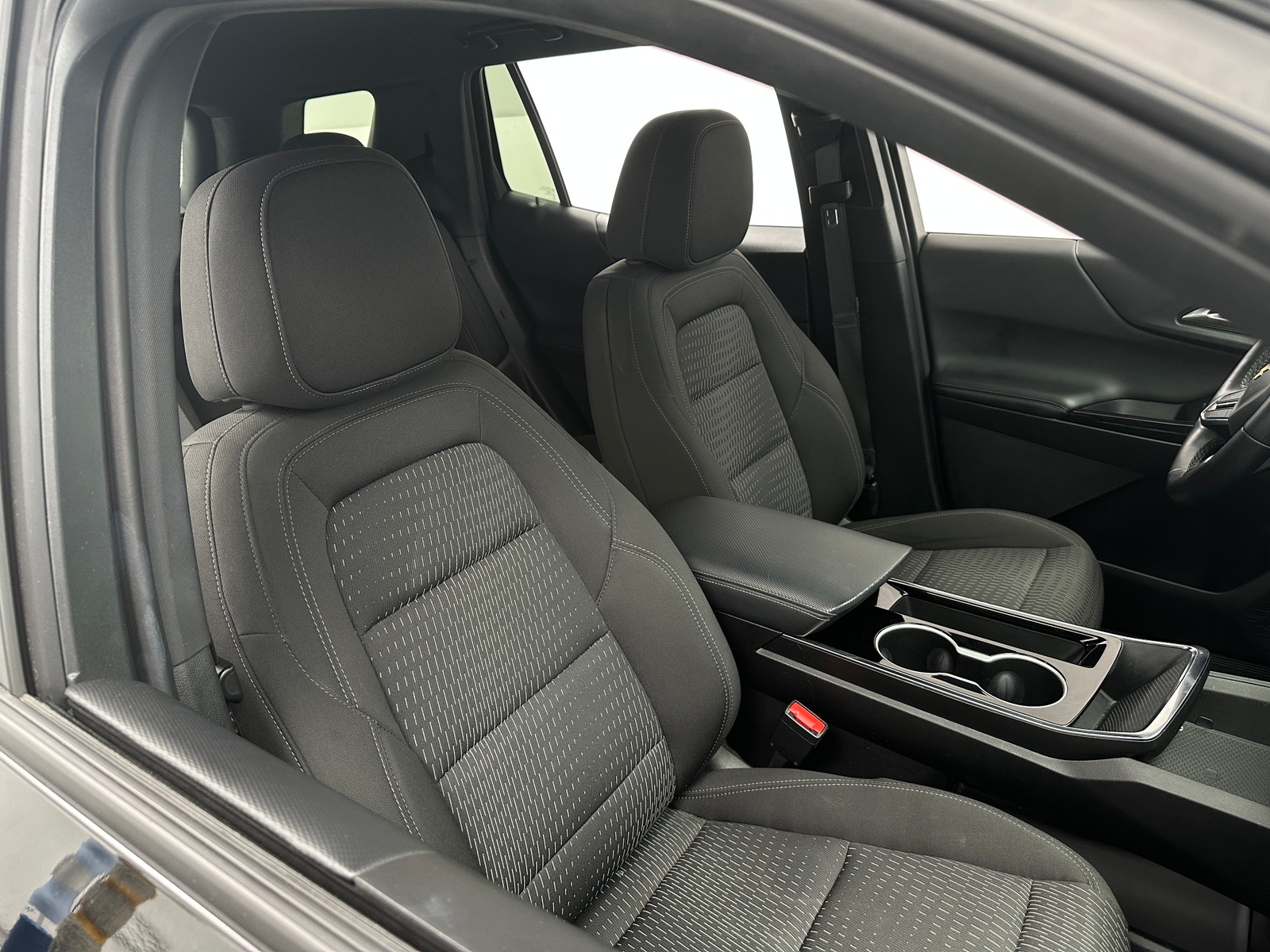 Thumbnail: 2025 Chevrolet Equinox - 2