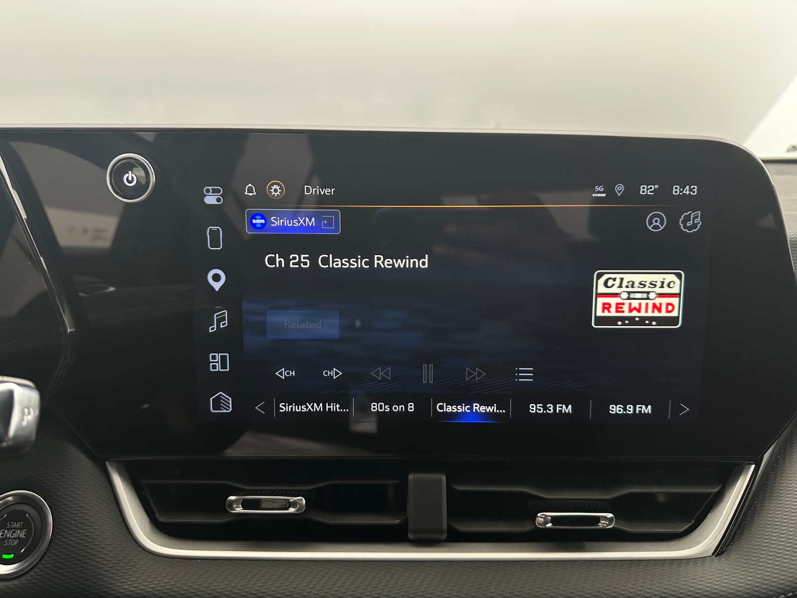 Thumbnail: 2025 Chevrolet Equinox - 4