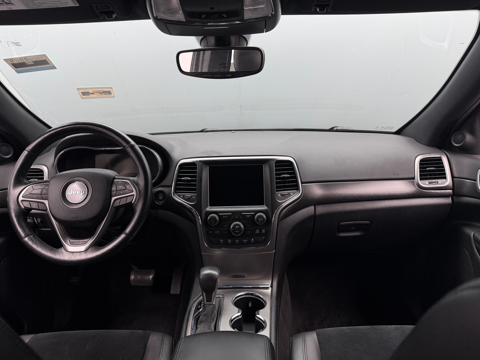 Thumbnail: 2018 Jeep Grand Cherokee - 3