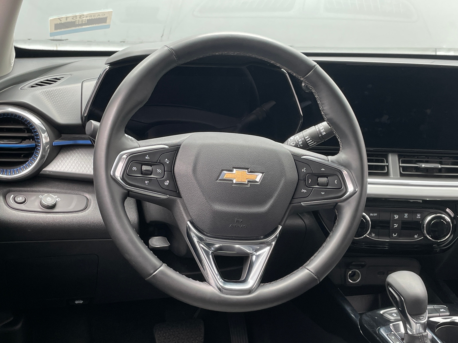 Thumbnail: 2025 Chevrolet Trax - 5