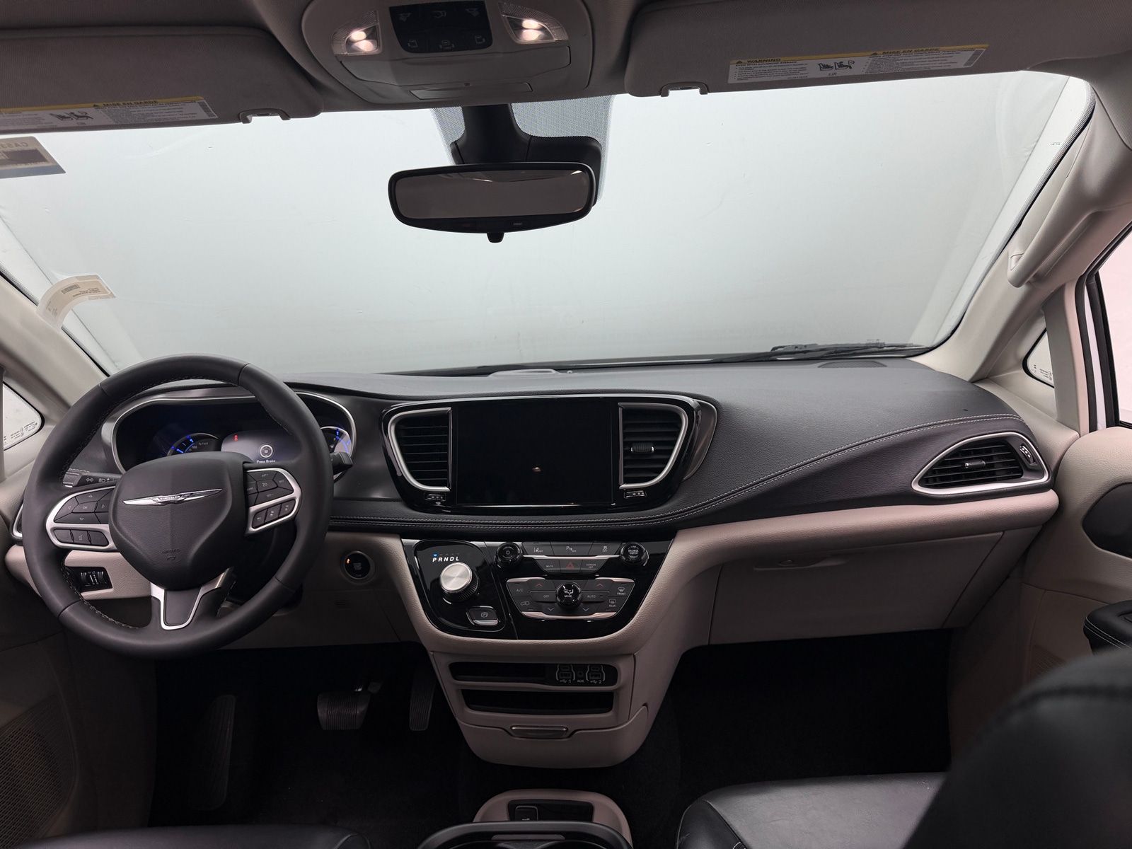 Thumbnail: 2024 Chrysler Pacifica - 2