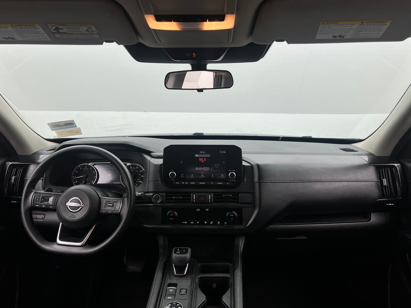 Thumbnail: 2023 Nissan Pathfinder - 3