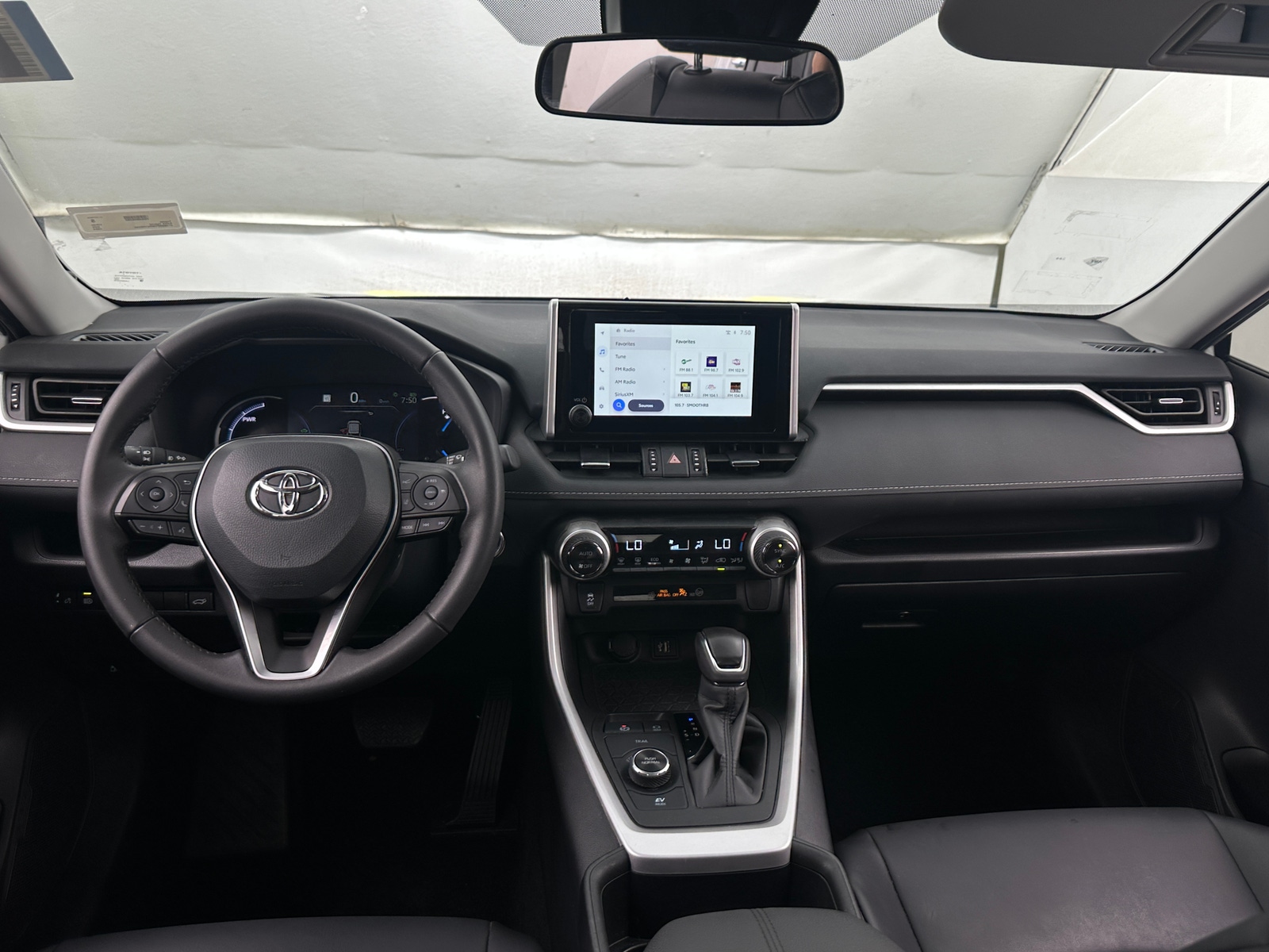 Thumbnail: 2024 Toyota RAV4 - 2