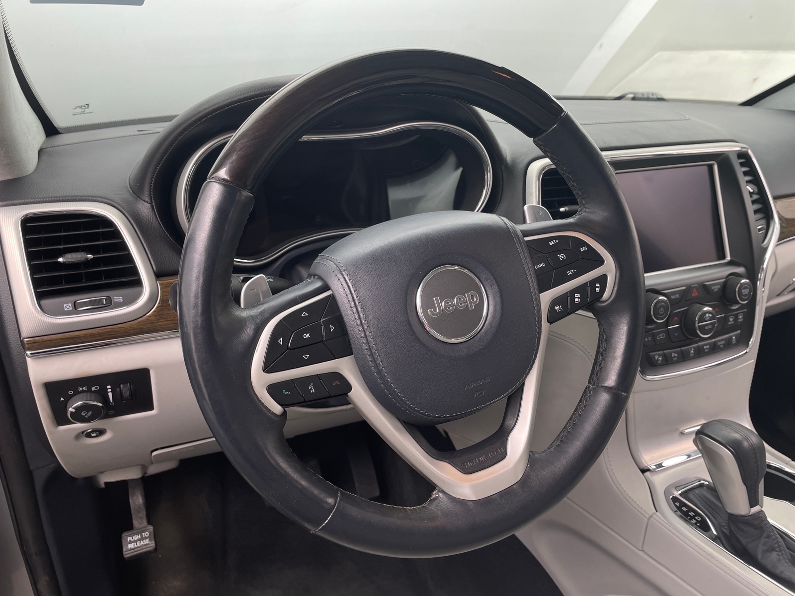 Thumbnail: 2018 Jeep Grand Cherokee - 4