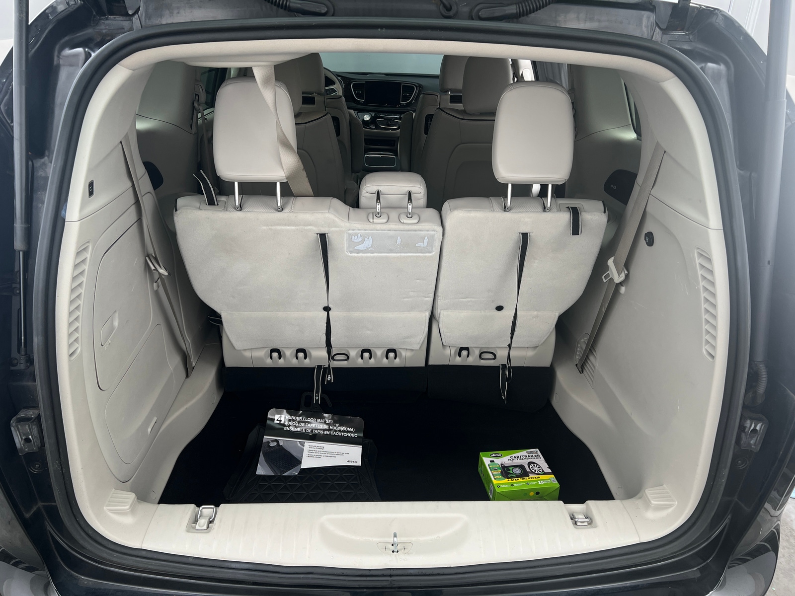 Thumbnail: 2021 Chrysler Pacifica - 6