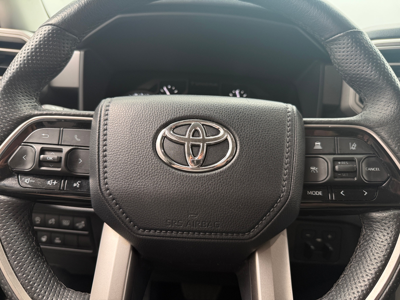 Thumbnail: 2022 Toyota Tundra - 5