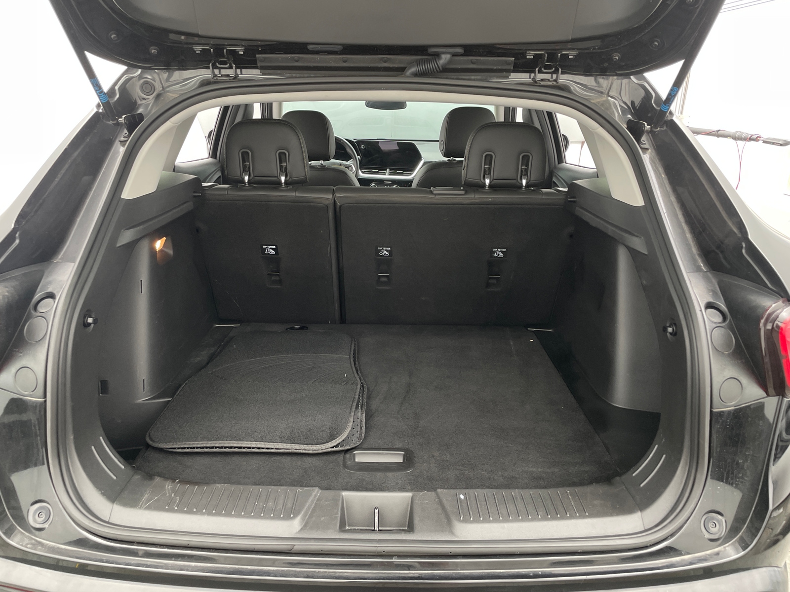 Thumbnail: 2024 Chevrolet Trax - 6