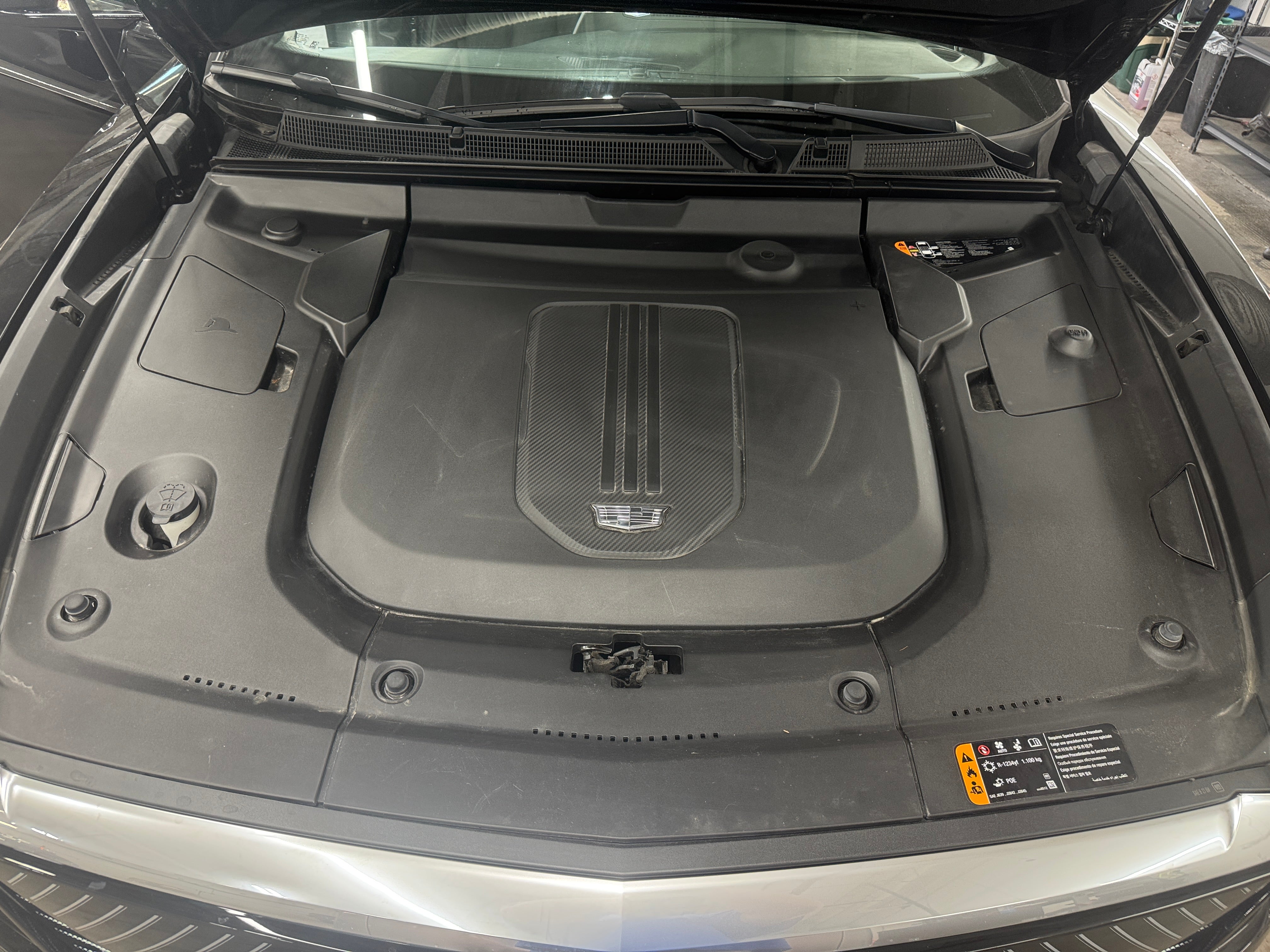 Used 2024 Cadillac LYRIQ Luxury 1 with VIN 1GYKPPRL7RZ122433 for sale in Auburn, WA
