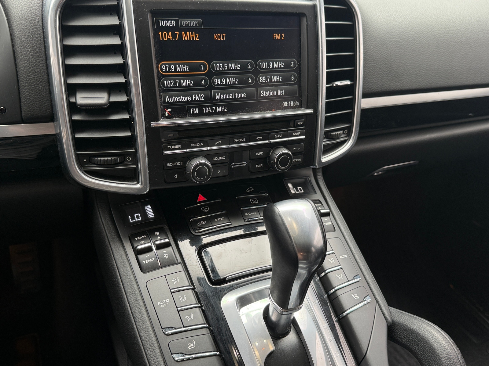 Thumbnail: 2014 Porsche Cayenne - 4