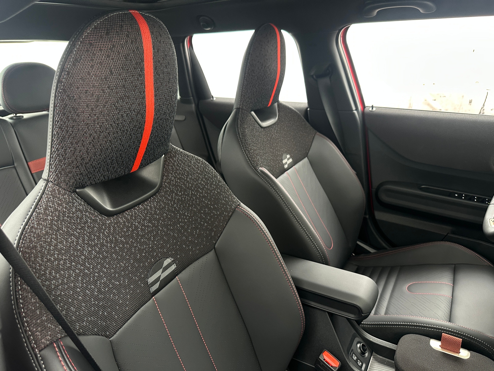 Thumbnail: 2026 MINI Cooper Hardtop - 2