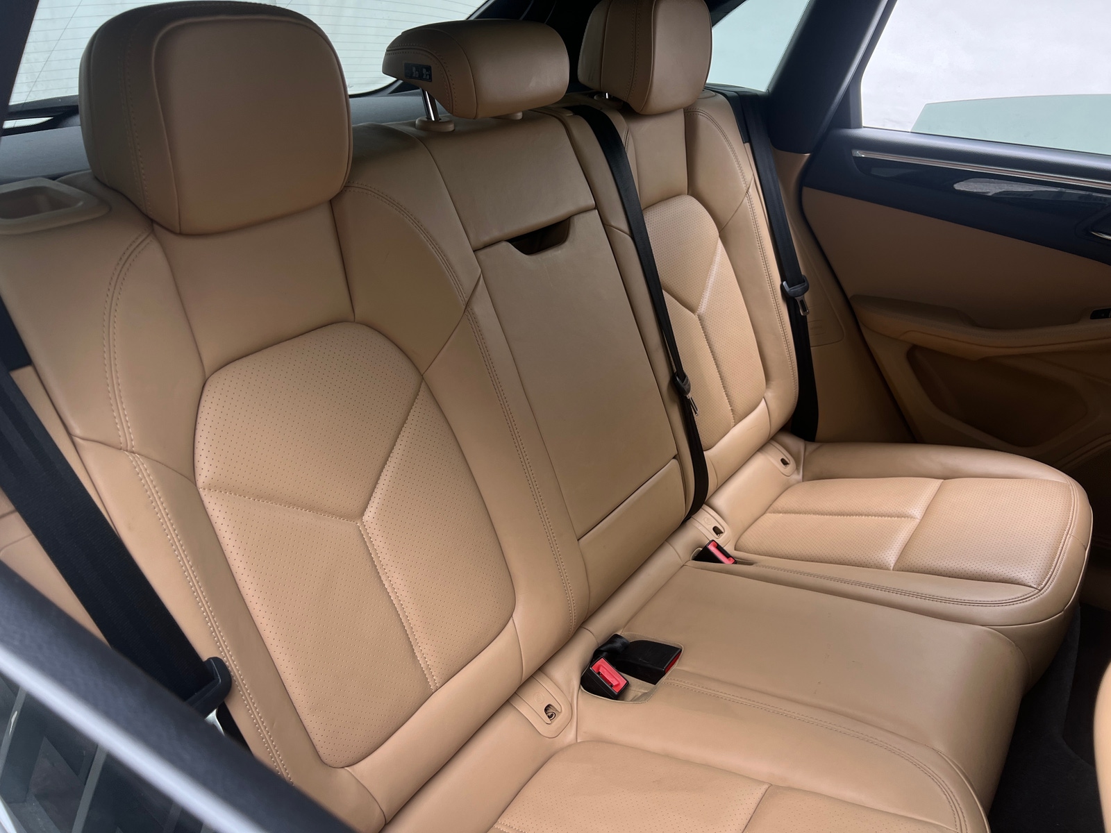 Thumbnail: 2018 Porsche Macan - 5