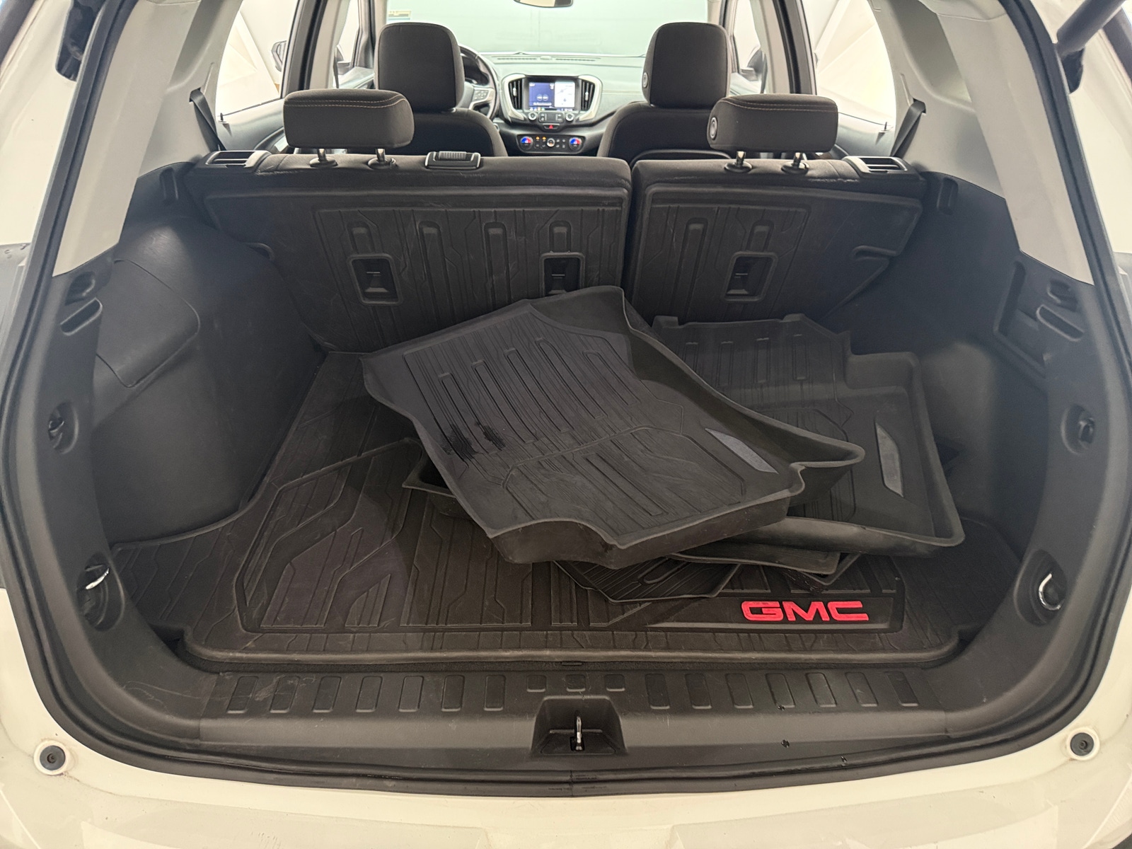 Thumbnail: 2020 GMC Terrain - 7