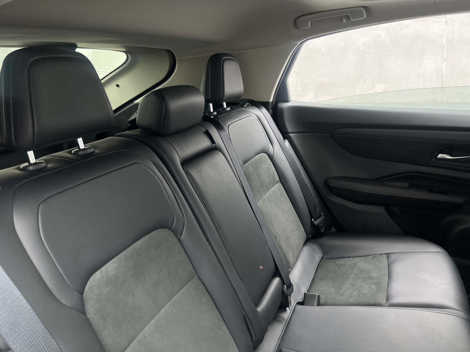 Thumbnail: 2024 Nissan Ariya - 5